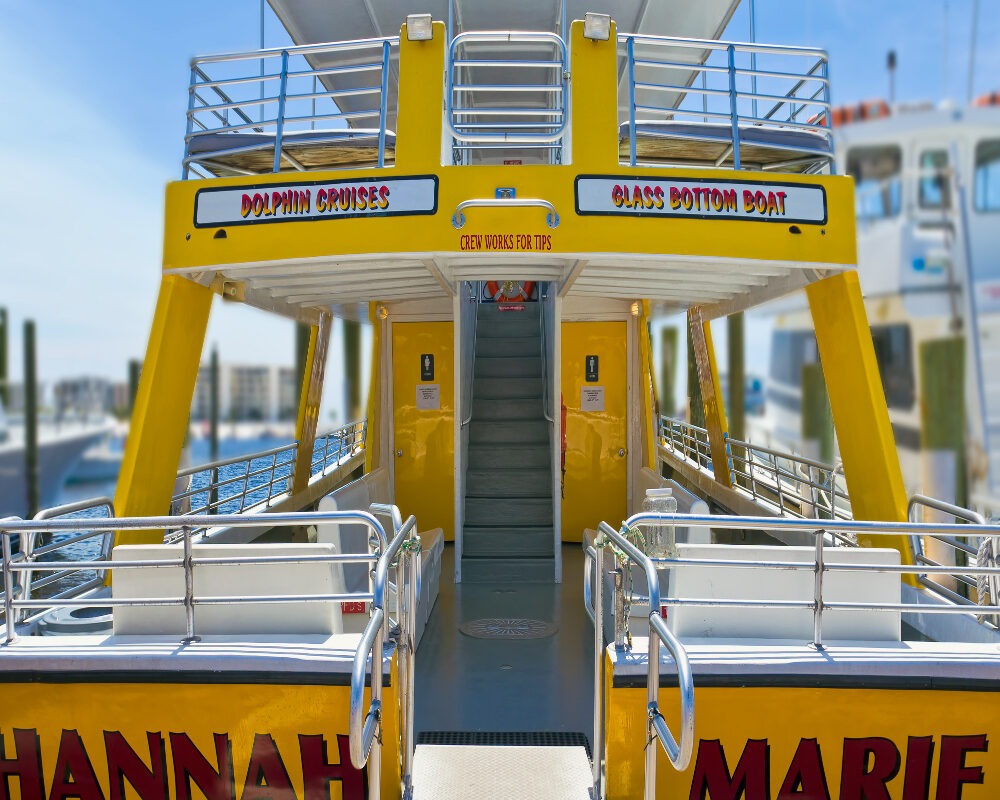 hannah marie dolphin cruise boarding destin harbor